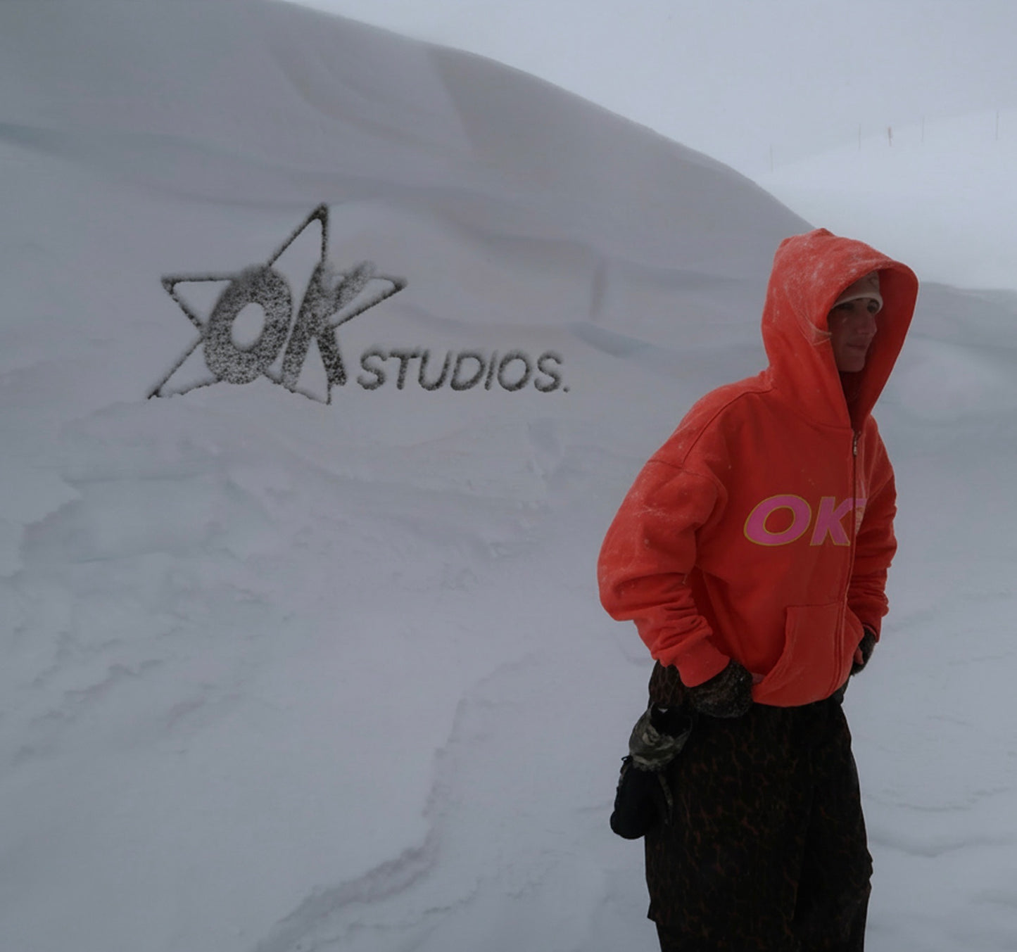 ZIP-UP HOODIE - BURNT ORANGE