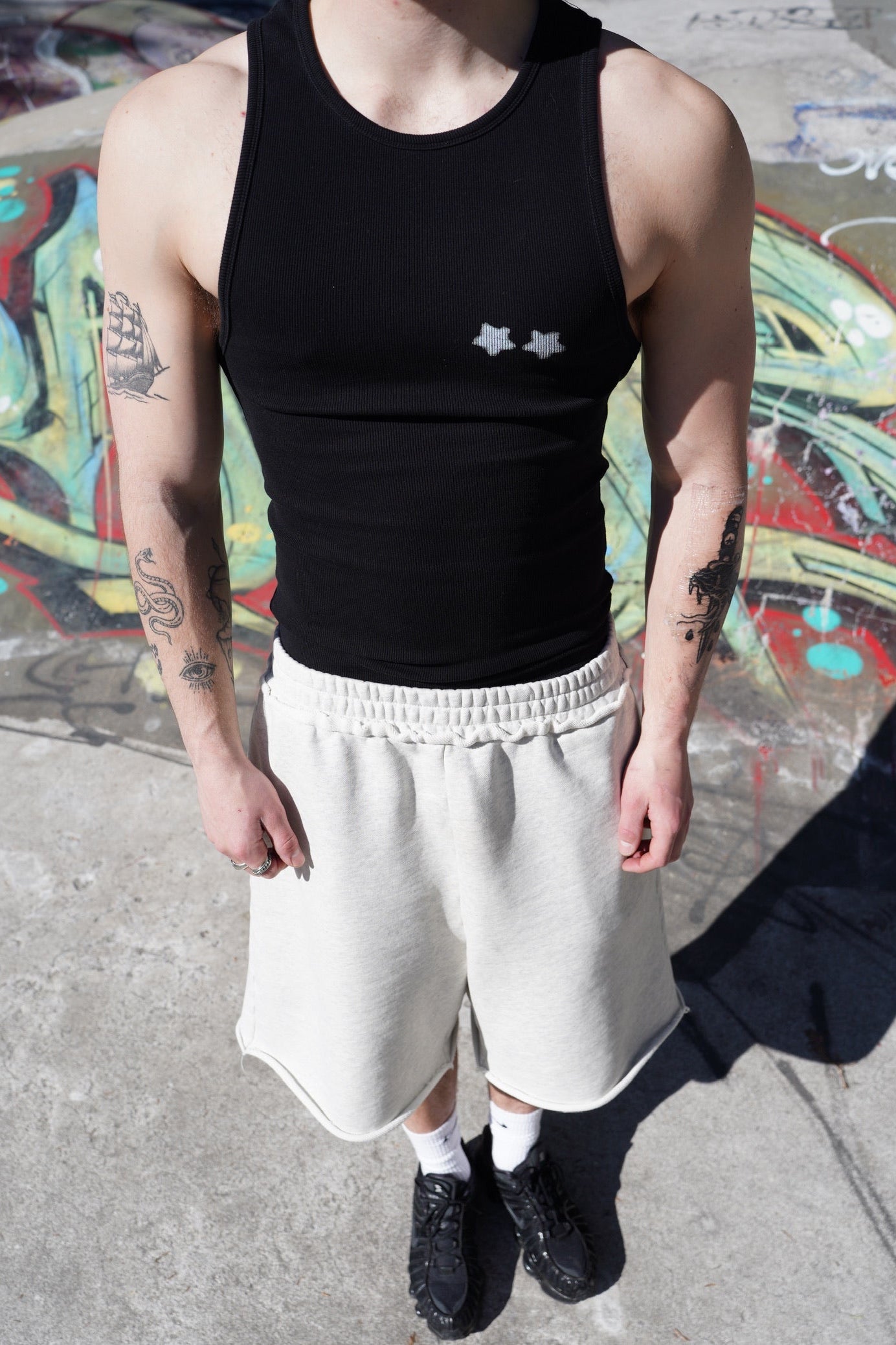 STAR TANK TOP - BLACK